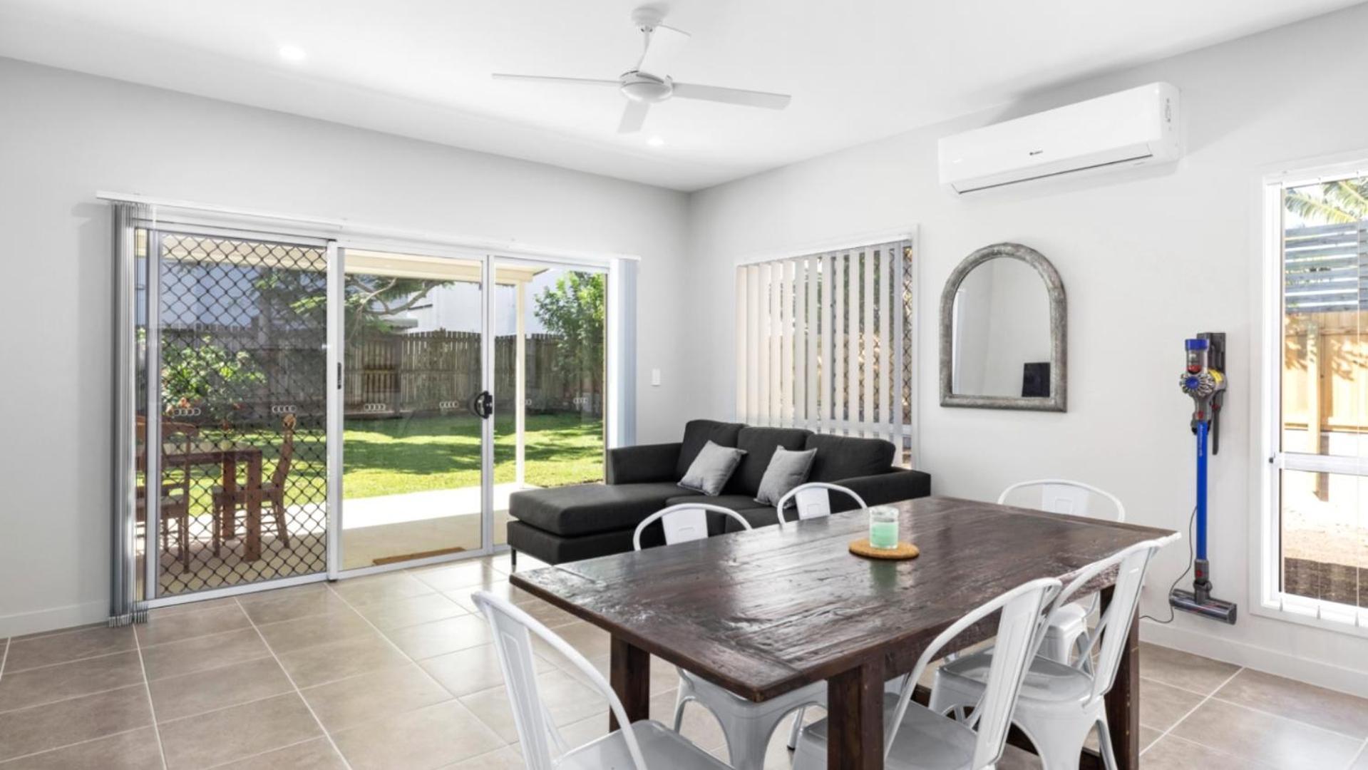 On The Beach Resort Bribie Island Woorim Room photo