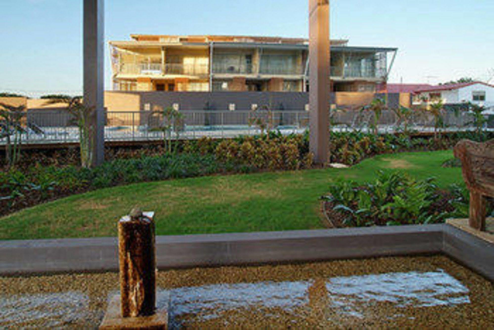 On The Beach Resort Bribie Island Woorim Exterior photo