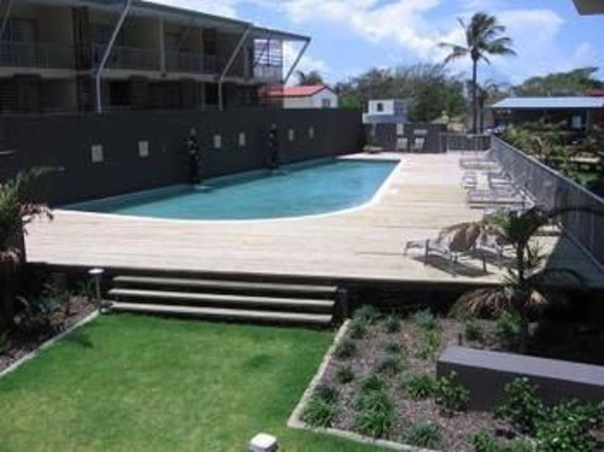 On The Beach Resort Bribie Island Woorim Exterior photo